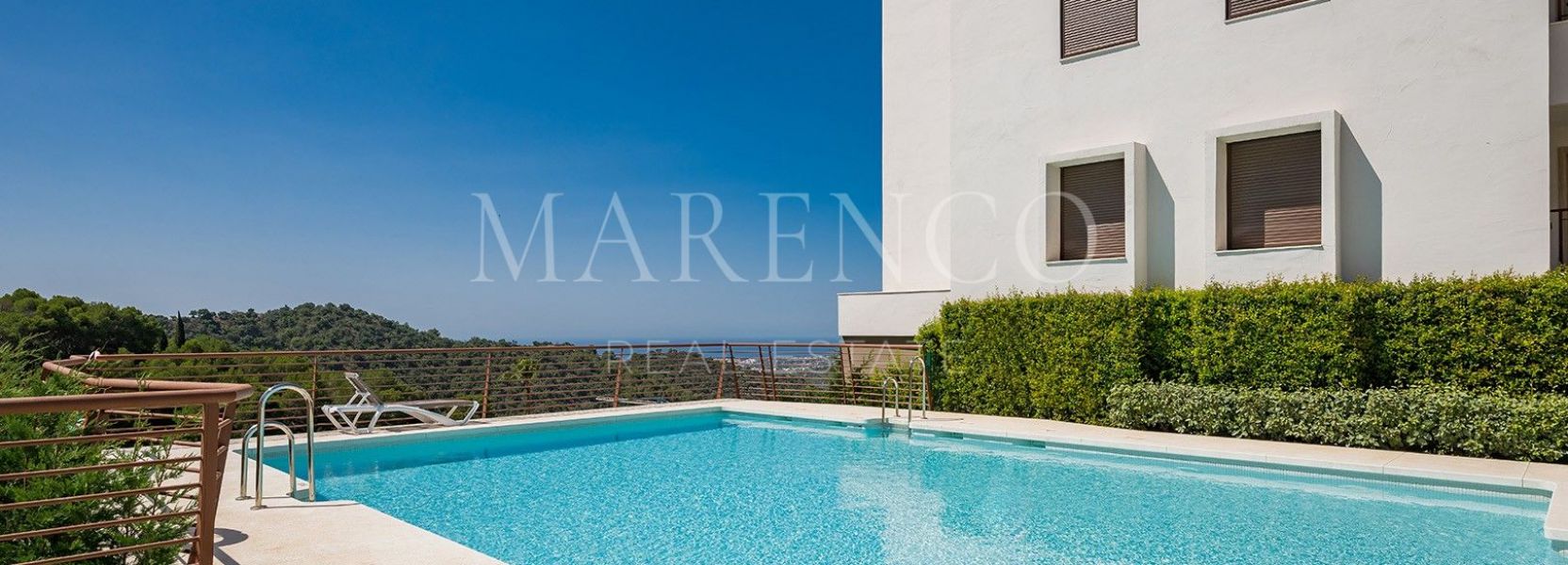 Atico Duplex  en Almazara Hills, Istan