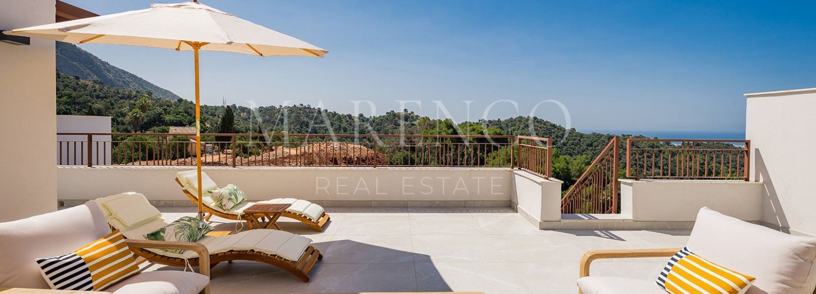 Atico Duplex  en Almazara Hills, Istan