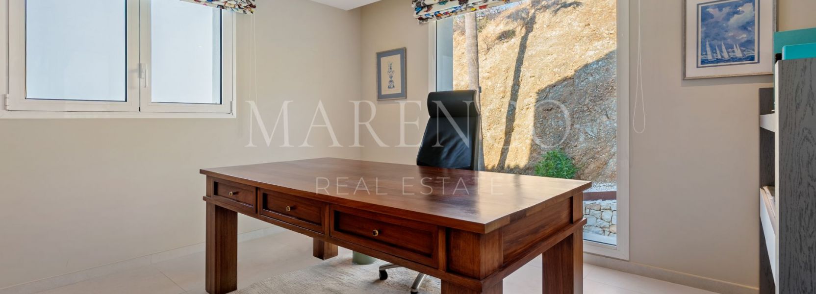 Villa  in Puerto del Almendro, Benahavis