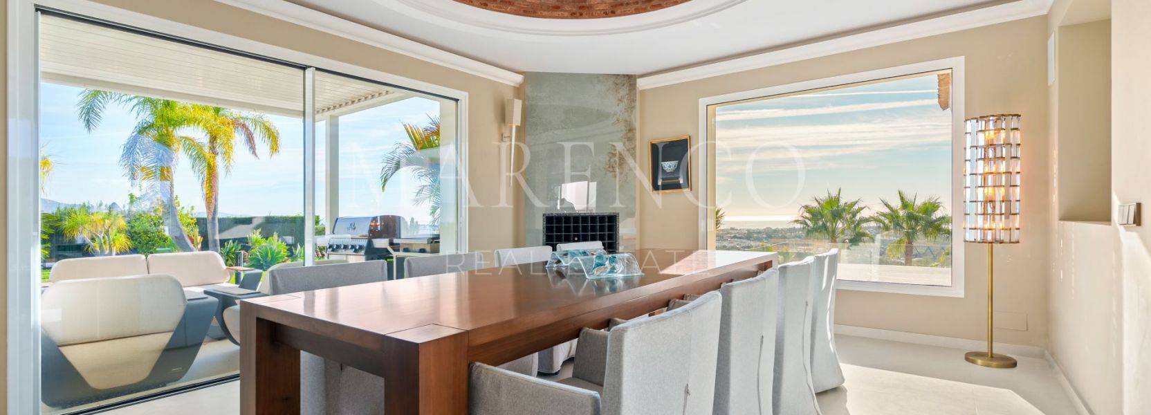 Villa  in Puerto del Almendro, Benahavis