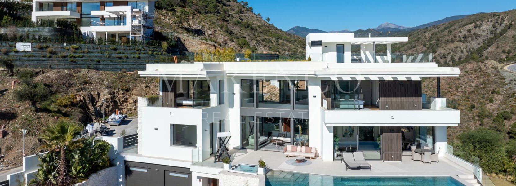 Villa in Lomas de La Quinta, Benahavis