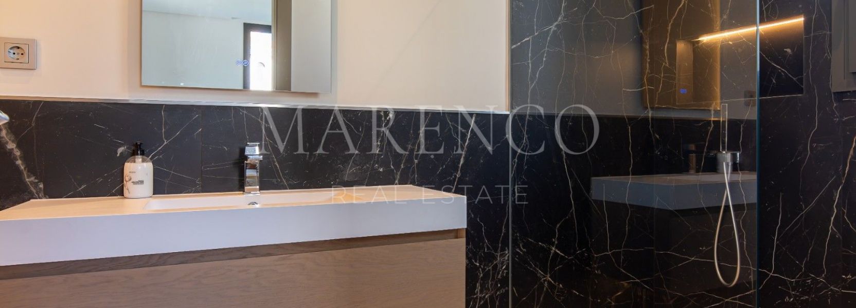 Villa in Lomas de La Quinta, Benahavis