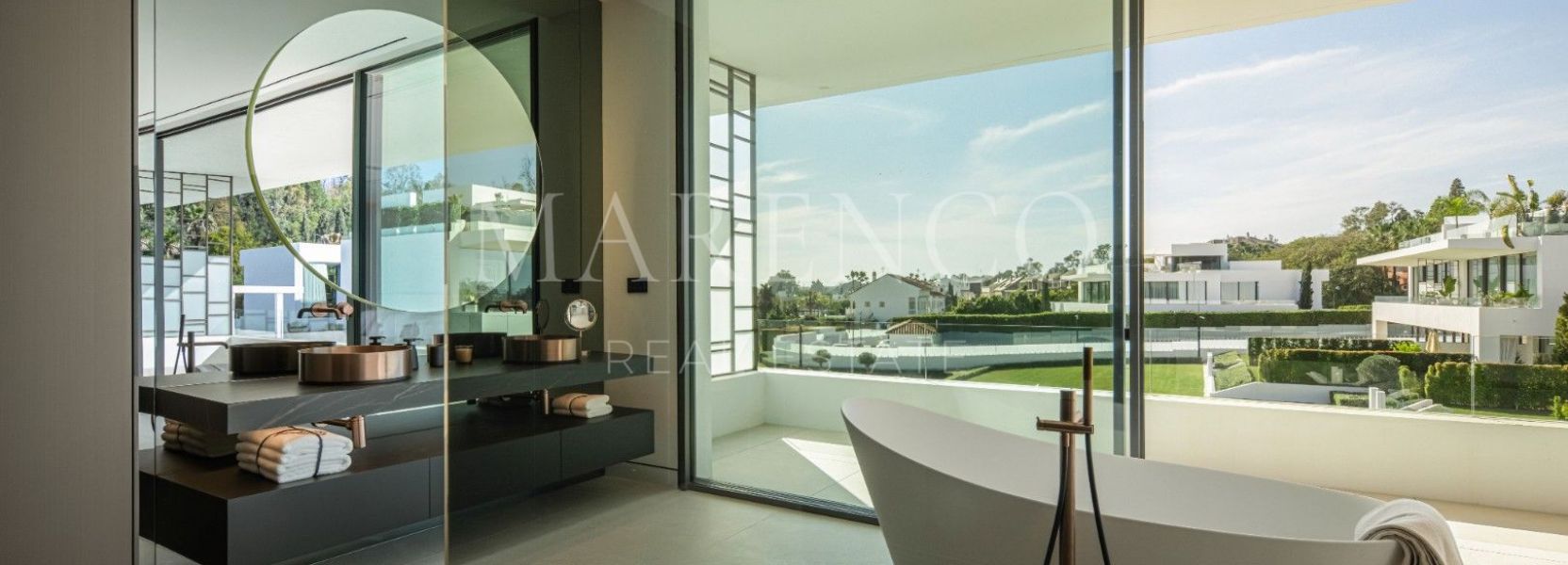 Villa  in Marbella Goldene Meile, Marbella