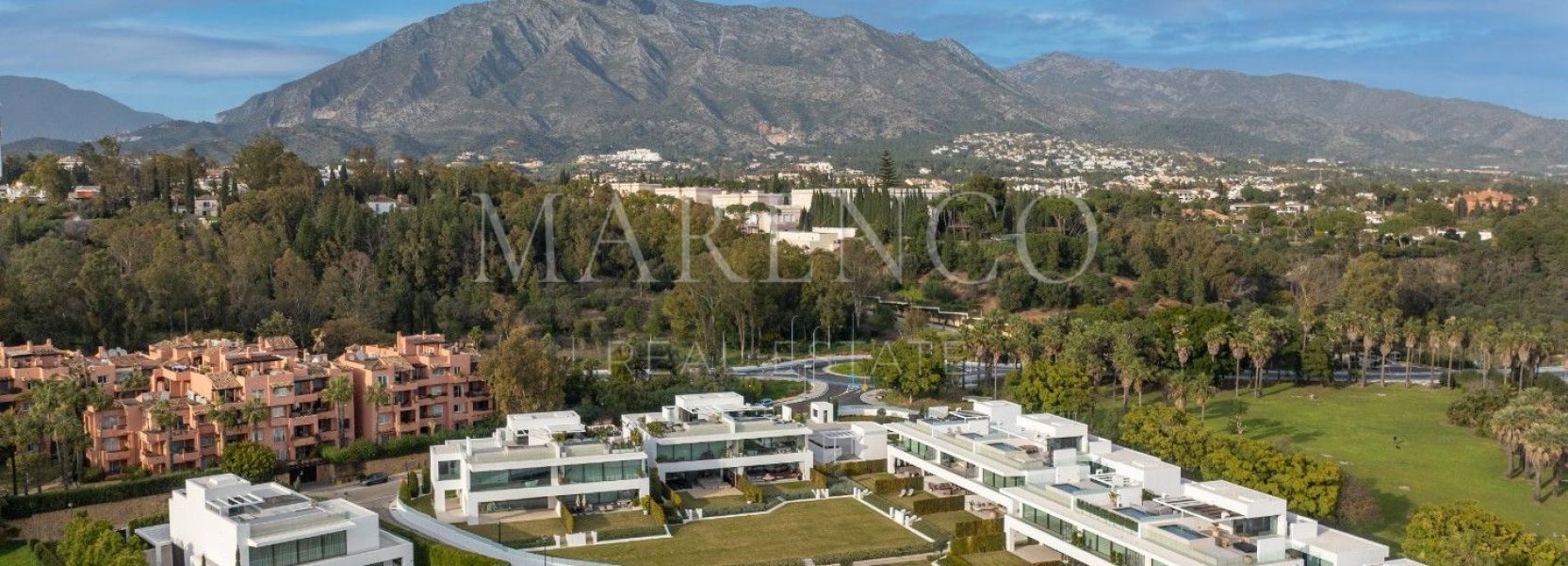 Villa  in Marbella Goldene Meile, Marbella