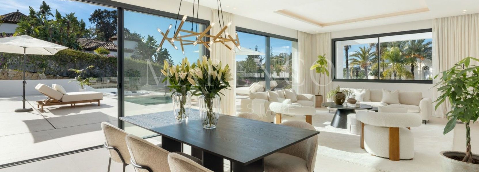 Villa  à El Paraiso, Estepona Est, Estepona