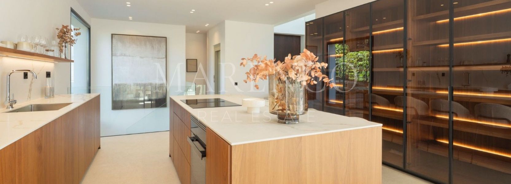 Villa  à El Paraiso, Estepona Est, Estepona