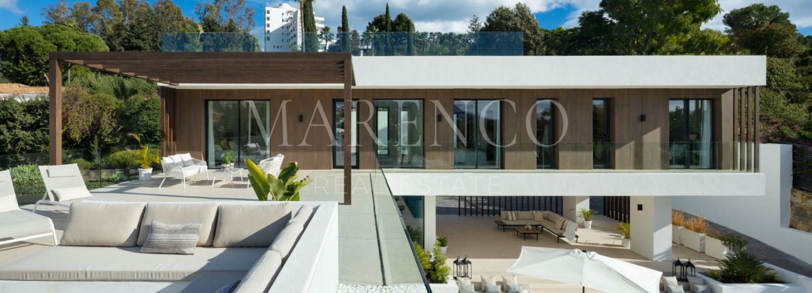 Villa  à El Paraiso, Estepona Est, Estepona