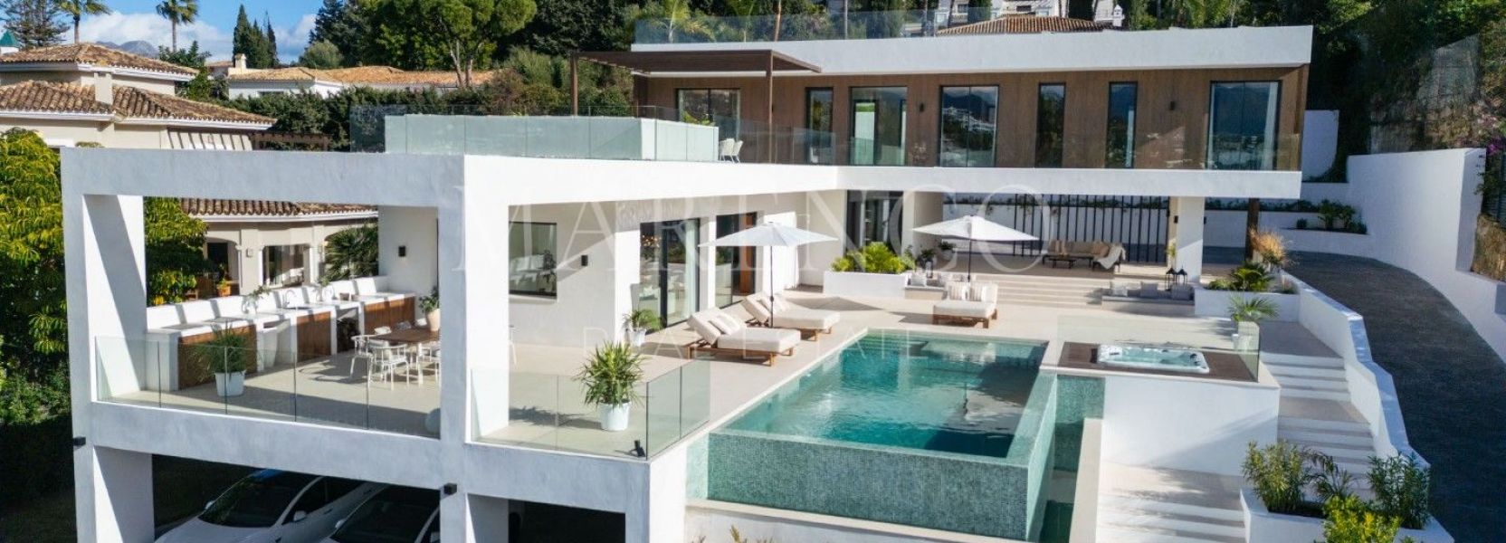 Villa  à El Paraiso, Estepona Est, Estepona