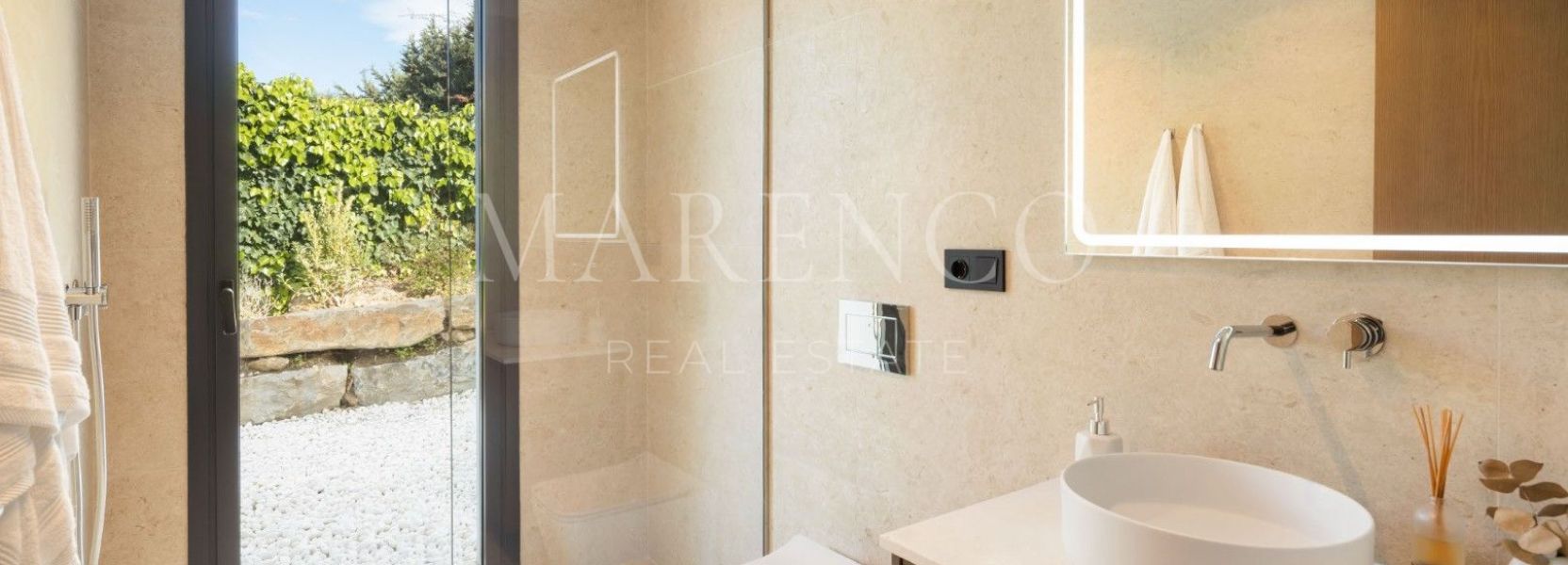 Villa  à El Paraiso, Estepona Est, Estepona