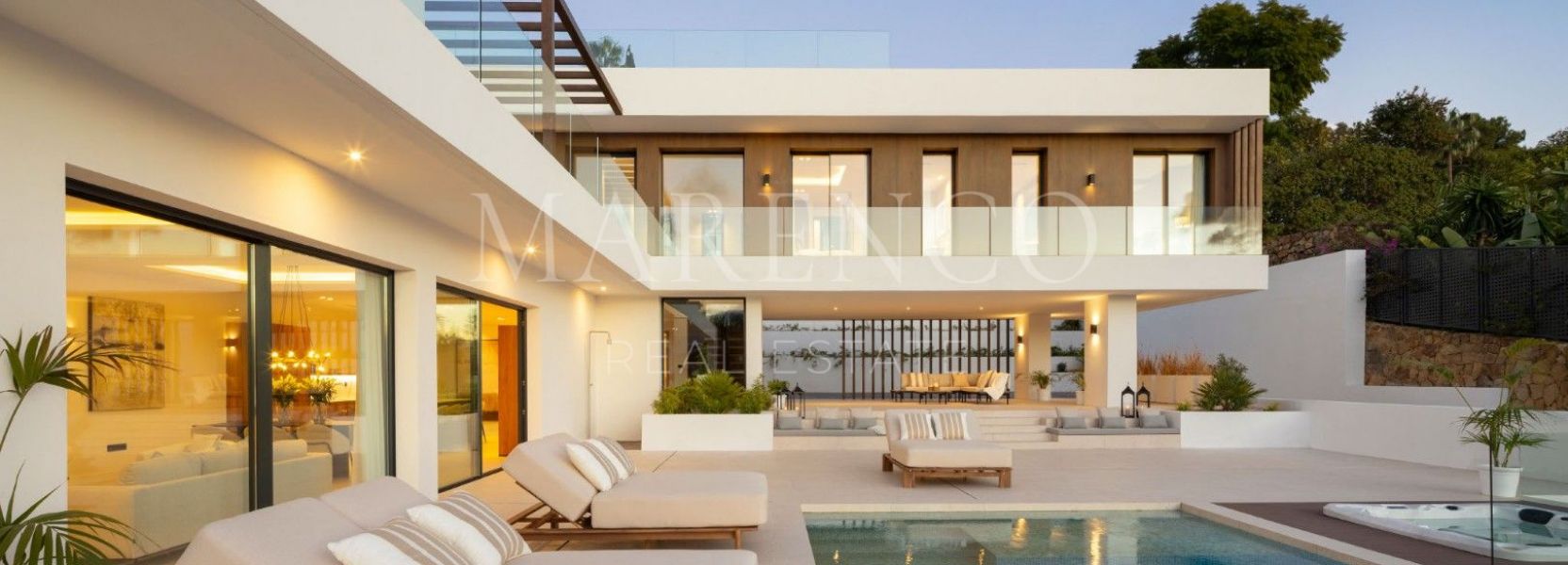 Villa  à El Paraiso, Estepona Est, Estepona