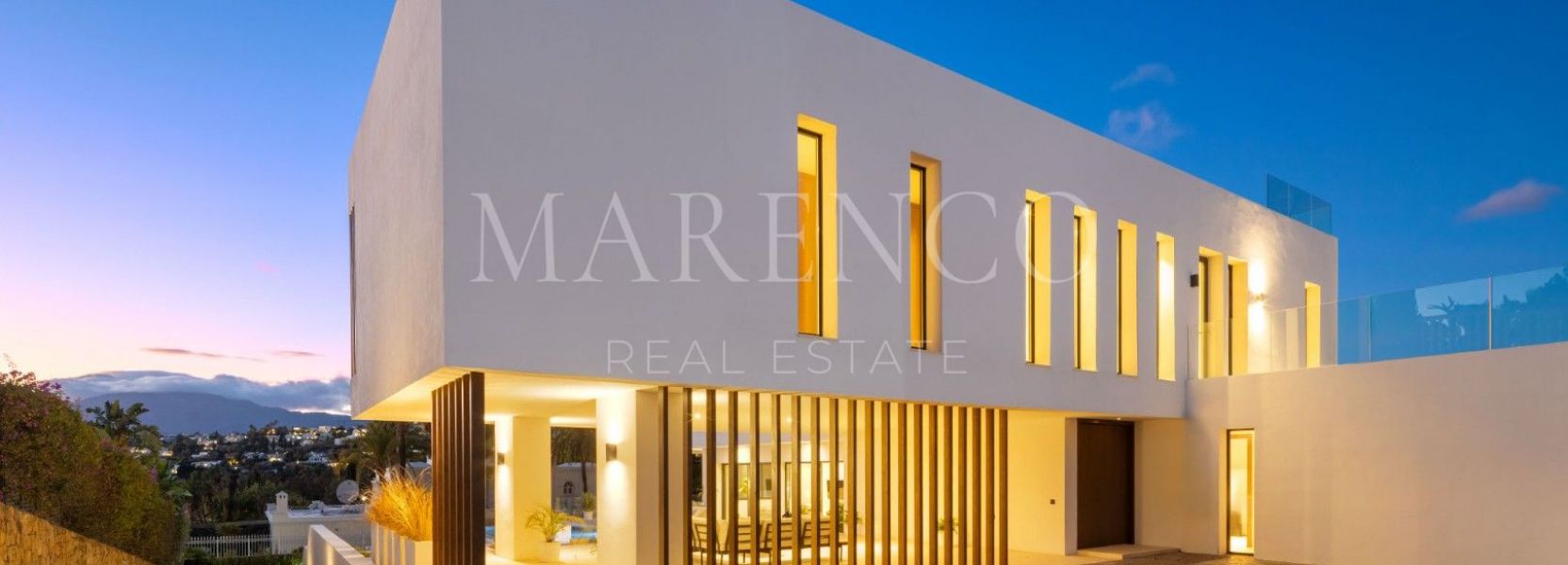 Villa  à El Paraiso, Estepona Est, Estepona