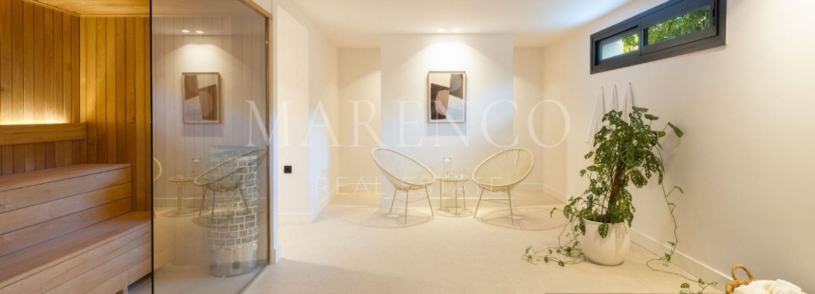 Villa  à El Paraiso, Estepona Est, Estepona