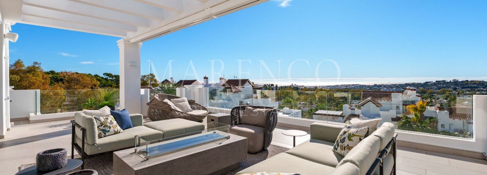 Zweistöckiges Penthouse  in Aloha, Nueva Andalucia, Marbella