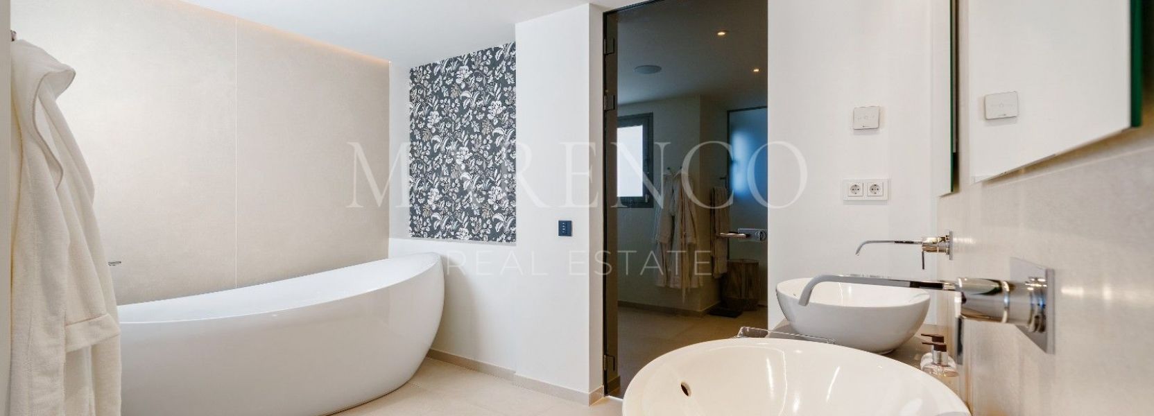 Zweistöckiges Penthouse  in Aloha, Nueva Andalucia, Marbella