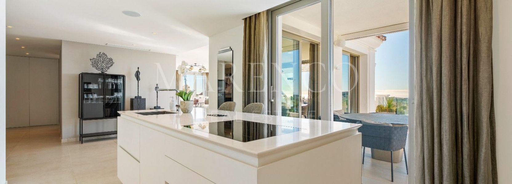 Zweistöckiges Penthouse  in Aloha, Nueva Andalucia, Marbella