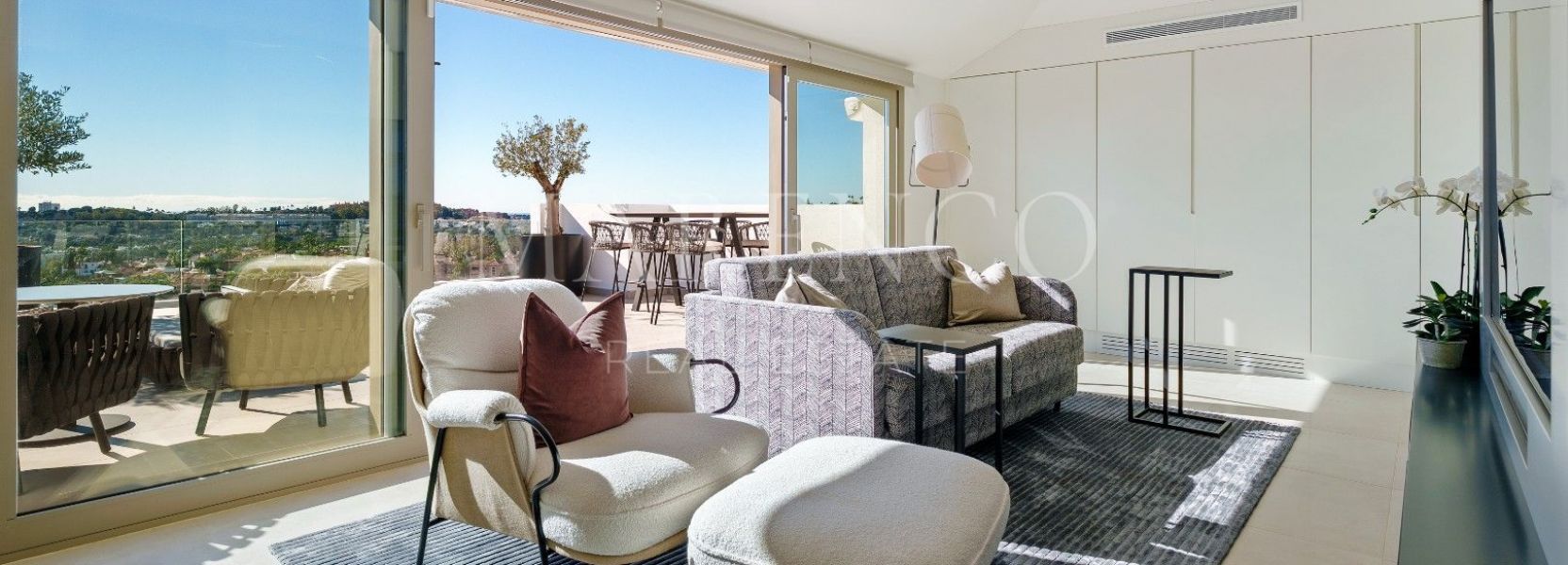 Zweistöckiges Penthouse  in Aloha, Nueva Andalucia, Marbella