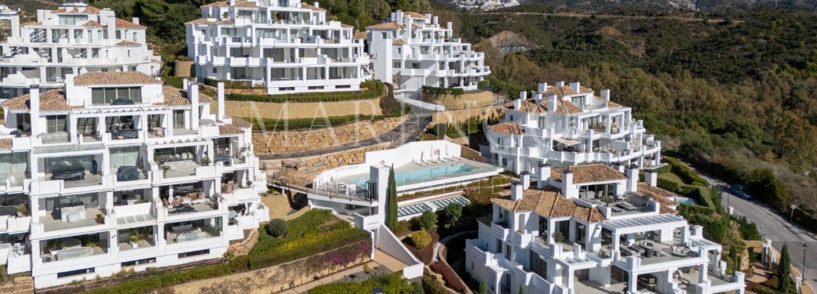 Zweistöckiges Penthouse  in Aloha, Nueva Andalucia, Marbella