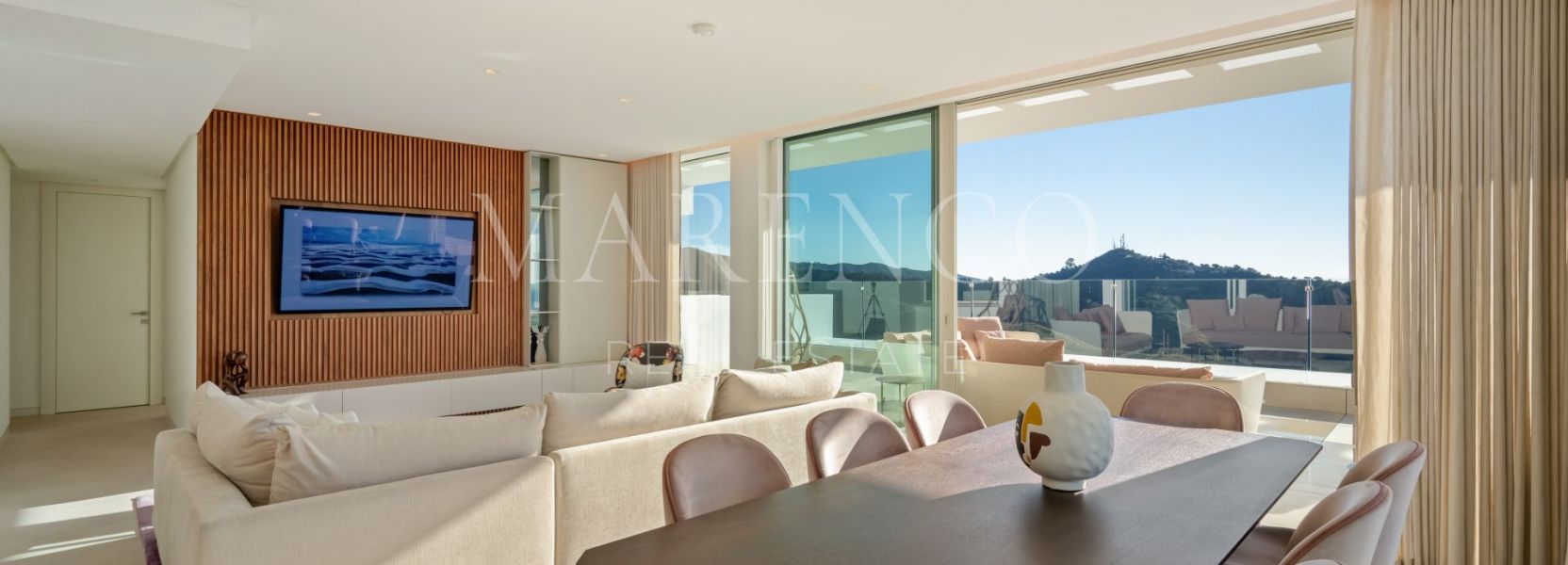 Penthouse  in Palo Alto, Ojen