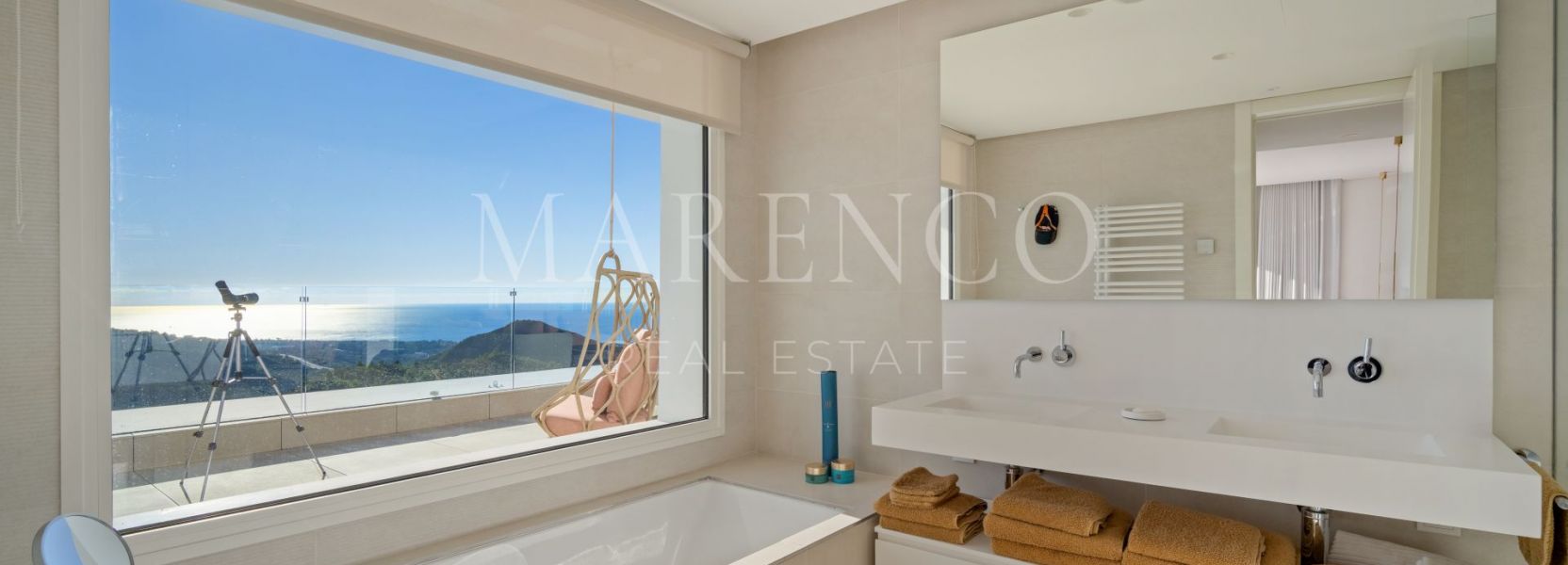 Penthouse  in Palo Alto, Ojen