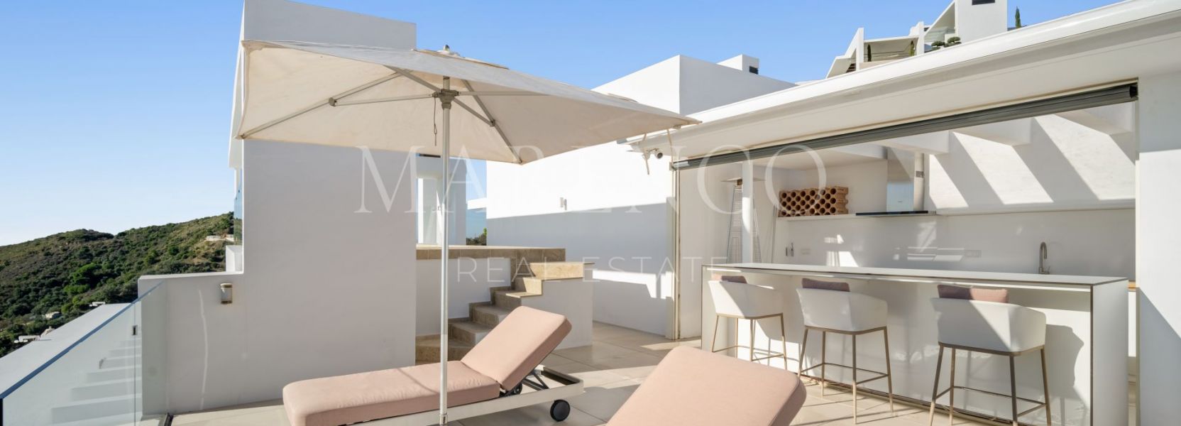 Penthouse  in Palo Alto, Ojen