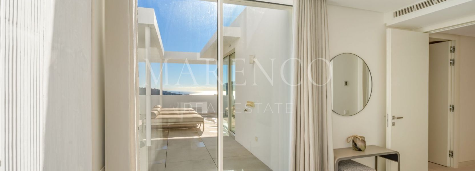 Penthouse  in Palo Alto, Ojen