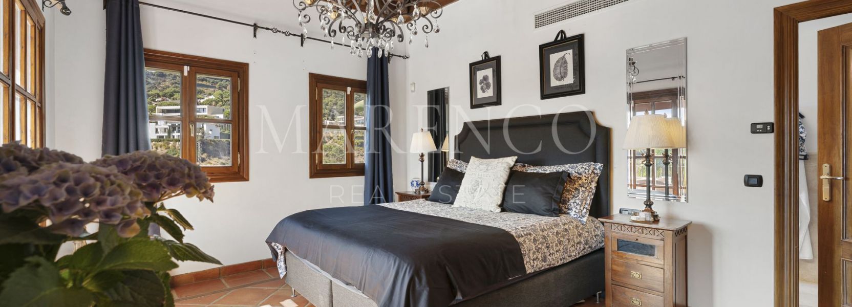 Villa  in El Madroñal, Benahavis