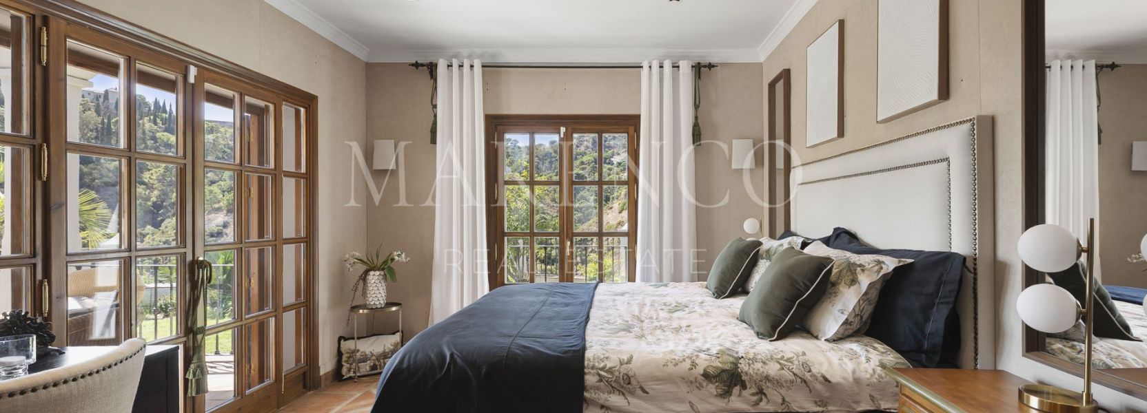 Villa  in El Madroñal, Benahavis