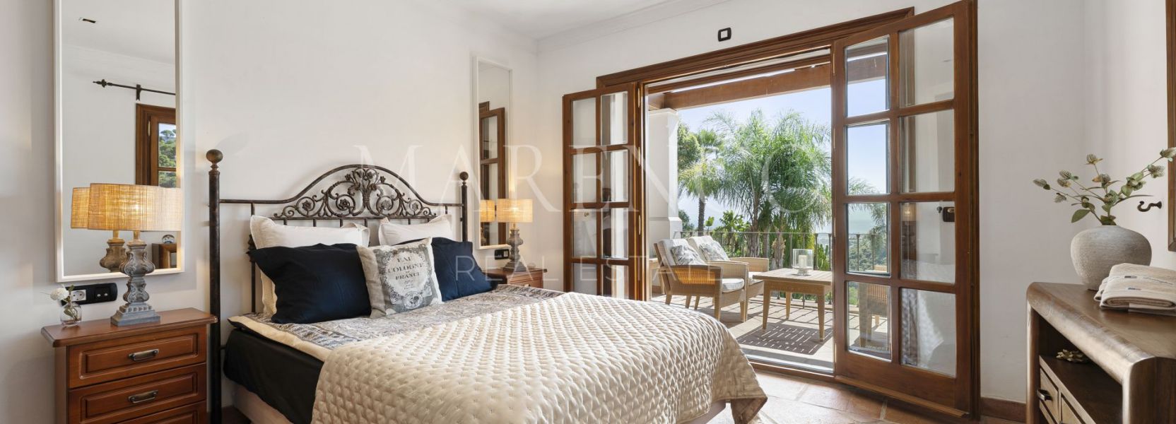 Villa  in El Madroñal, Benahavis