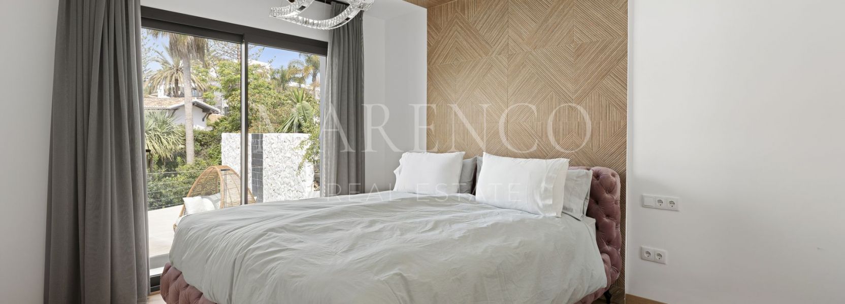 Villa  in Elviria, Marbella East, Marbella