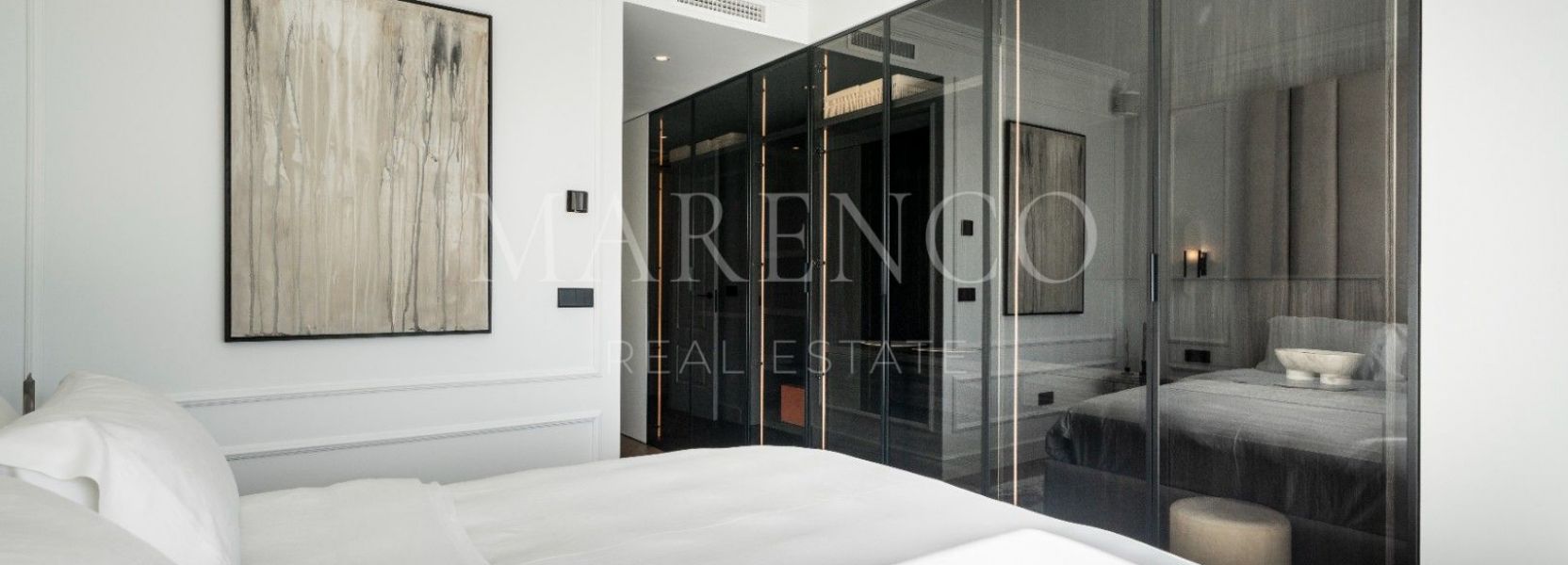 Penthouse  in Altos de La Quinta, Benahavis