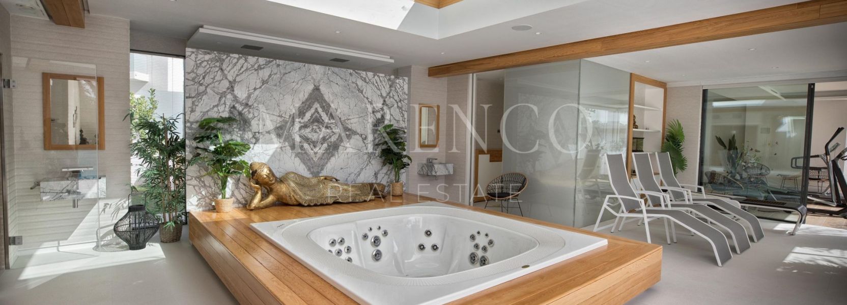 Villa  en El Paraiso, Estepona Este, Estepona