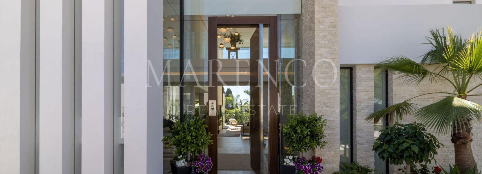 Villa  en El Paraiso, Estepona Este, Estepona