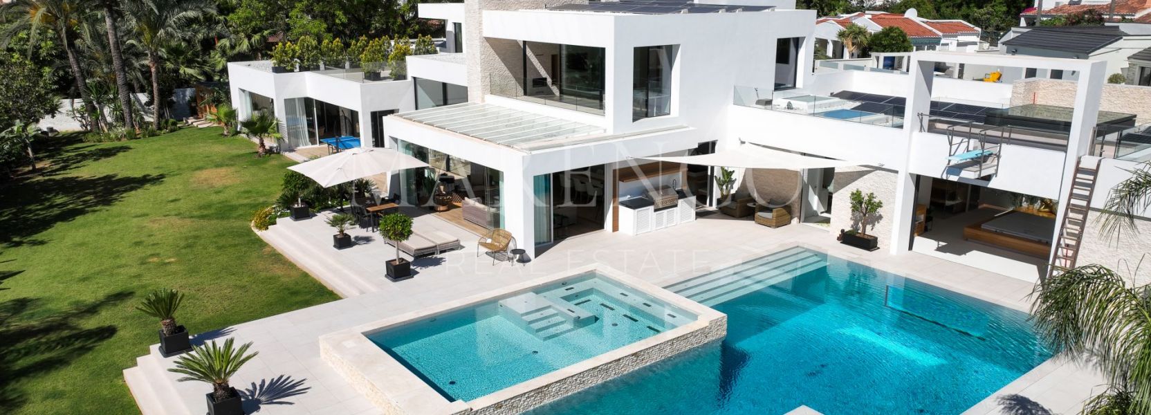 Villa  en El Paraiso, Estepona Este, Estepona