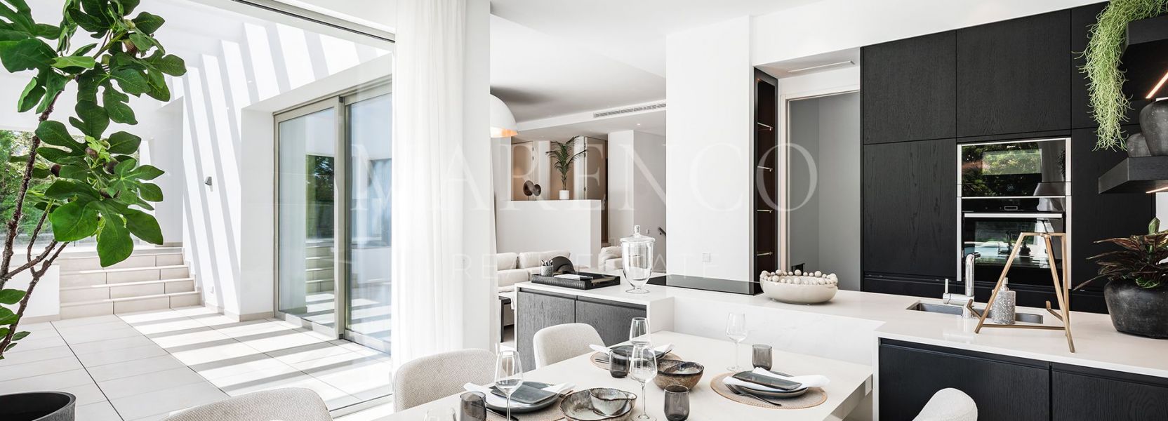 Villa  en El Paraiso, Estepona Este, Estepona