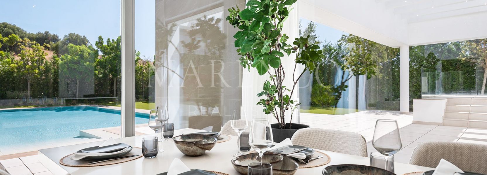 Villa  en El Paraiso, Estepona Este, Estepona