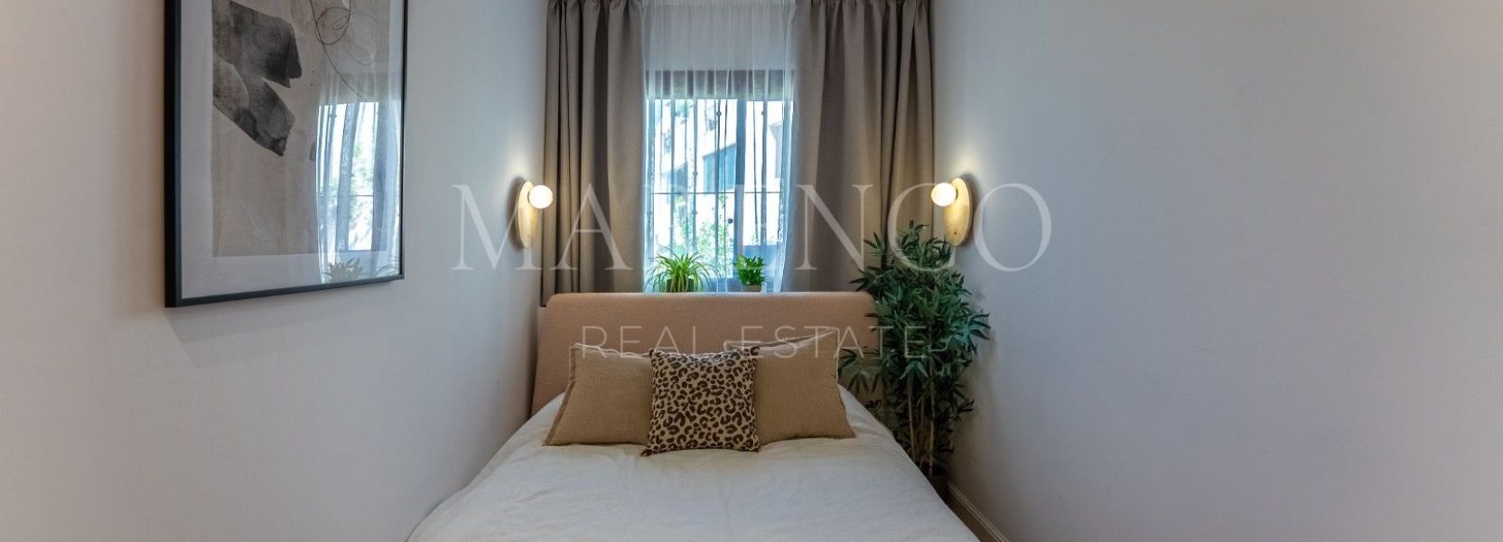 Geschakeld huis  in Los Arqueros, Benahavis