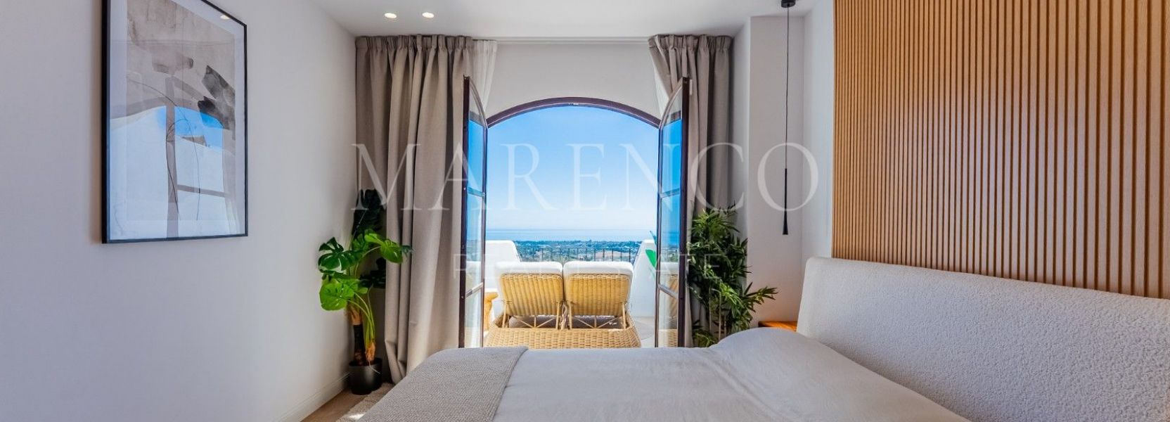 Geschakeld huis  in Los Arqueros, Benahavis