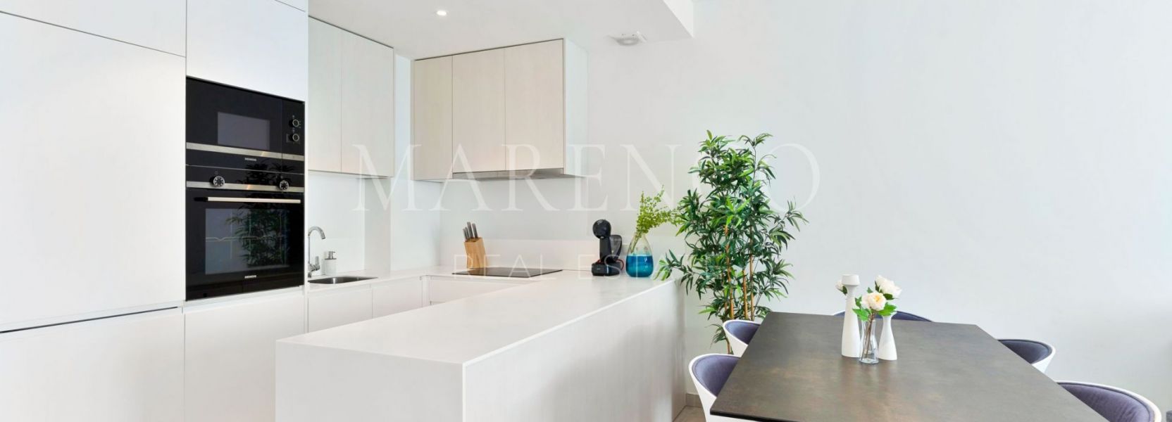 Apartamento  en Cortijo del Golf, Estepona Este, Estepona