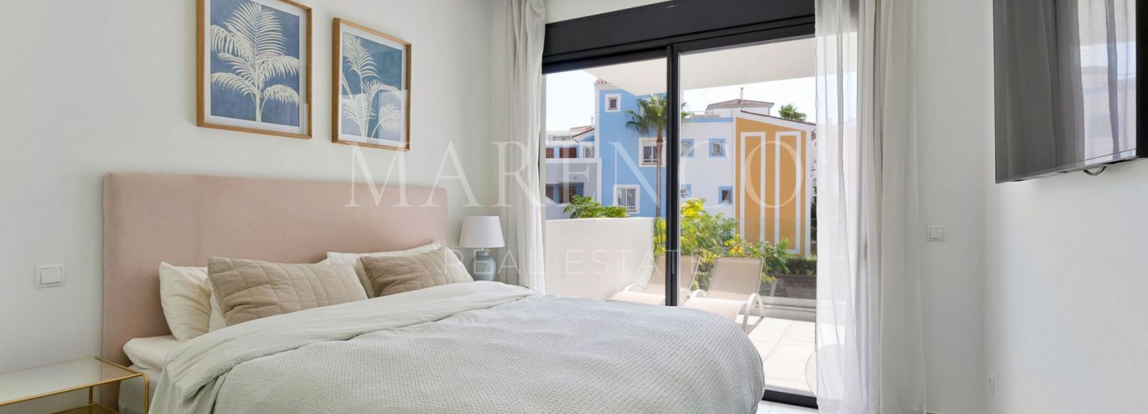 Apartamento  en Cortijo del Golf, Estepona Este, Estepona