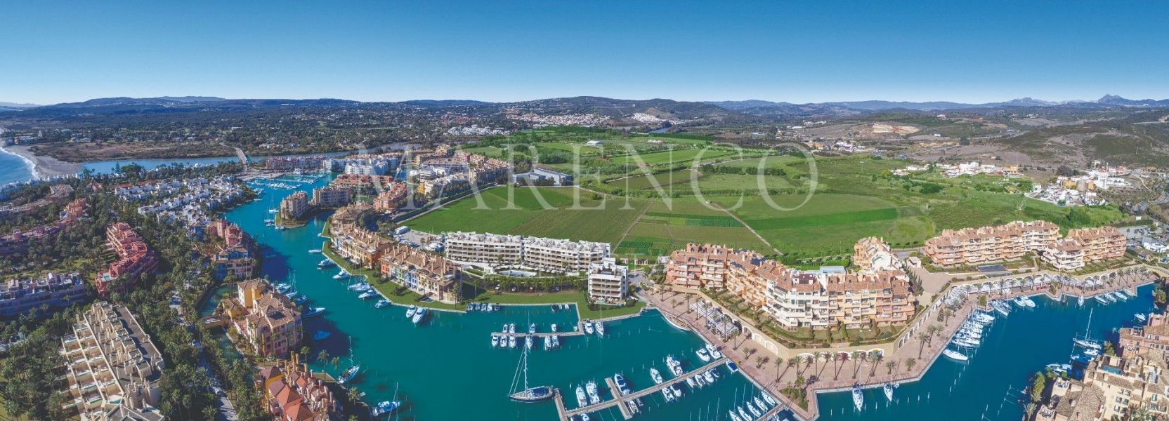 Penthouse  in Bahia de las Rocas, Manilva