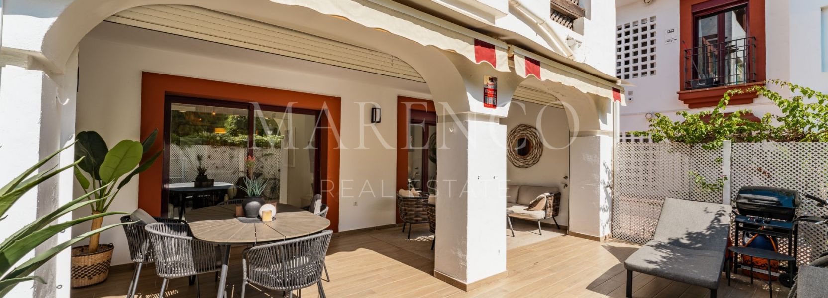 Apartamento Planta Baja  en San Pedro de Alcantara