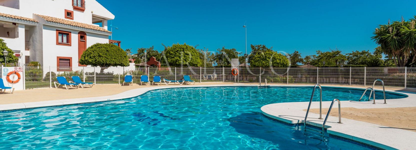 Apartamento Planta Baja  en San Pedro de Alcantara