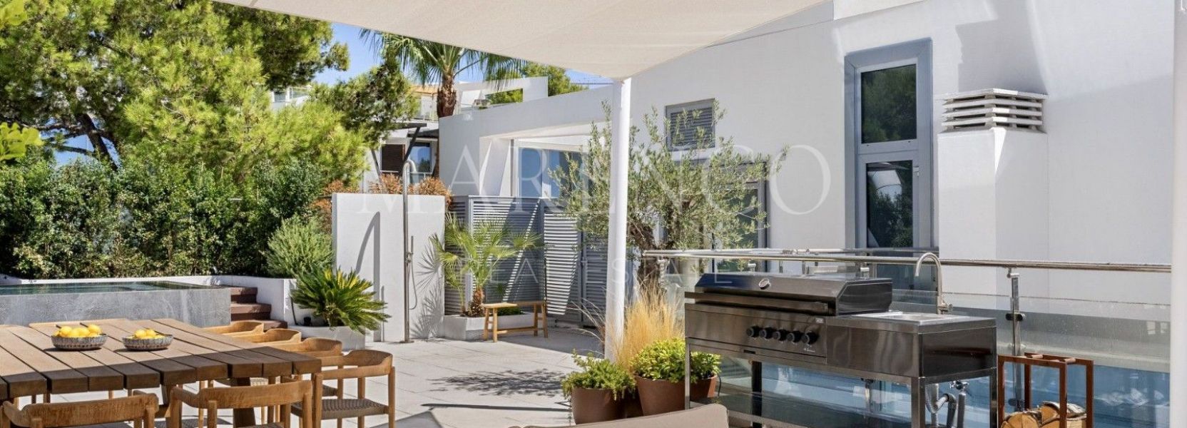 Villa in Sierra Blanca, Marbella Golden Mile, Marbella