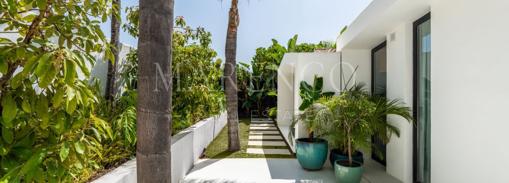 Villa in Los Naranjos Golf, Nueva Andalucia, Marbella