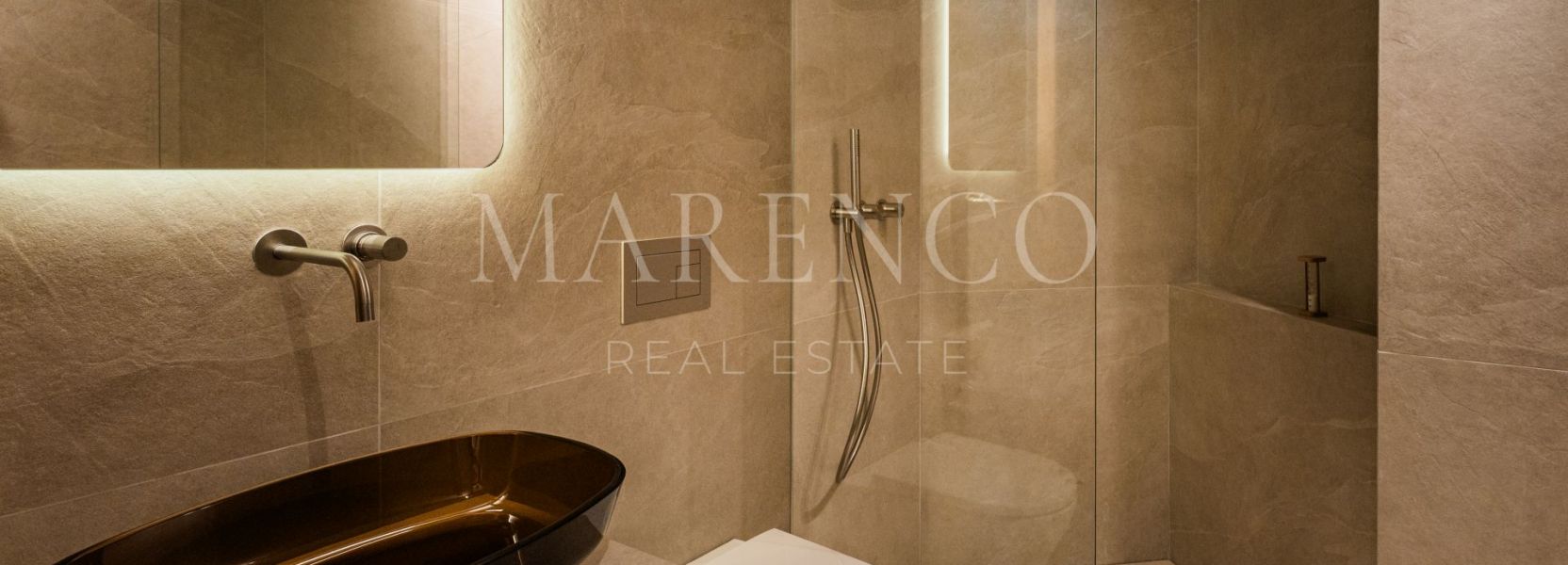 Apartamento  en Aloha, Nueva Andalucia, Marbella