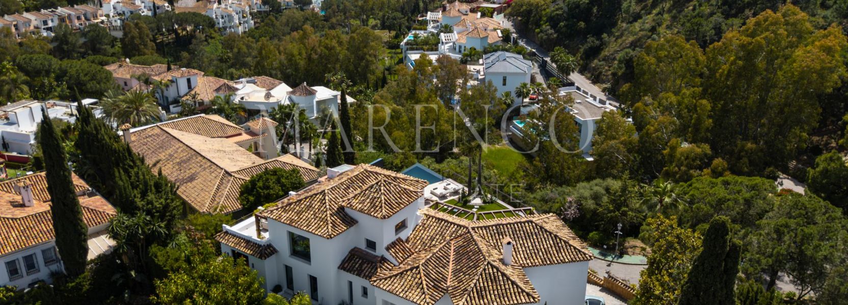 Villa  in El Herrojo, Benahavis