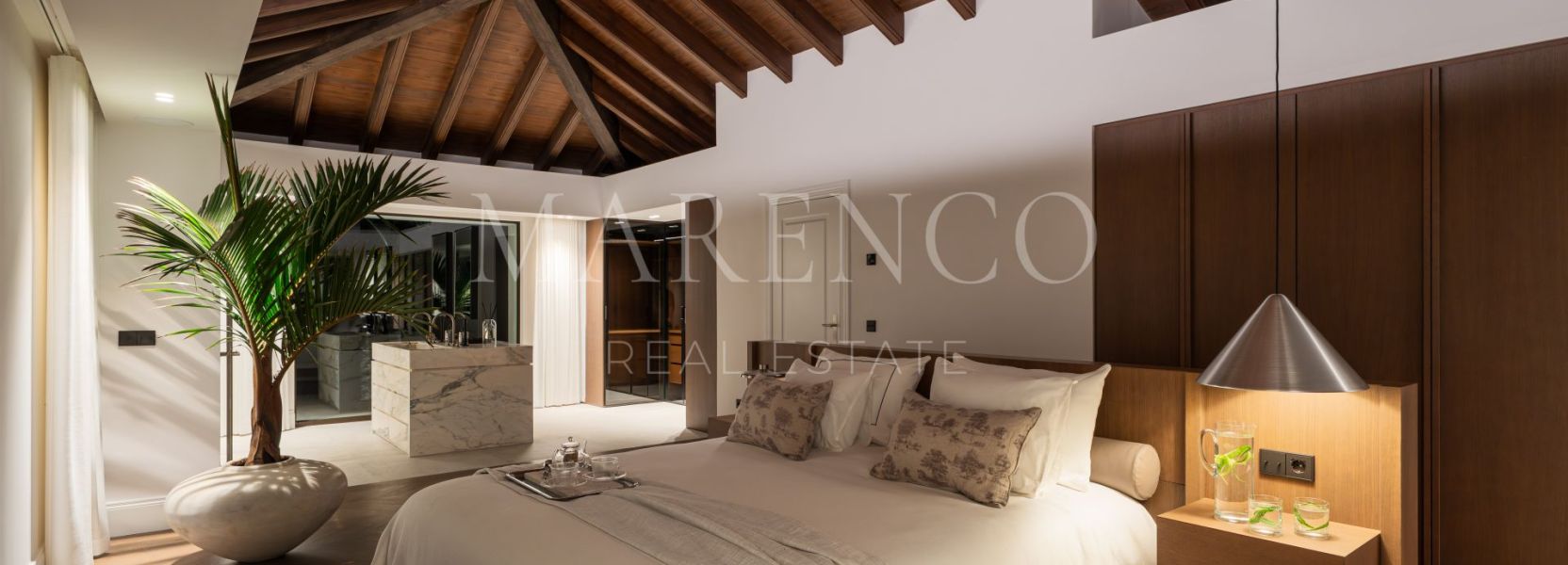 Villa  in El Herrojo, Benahavis