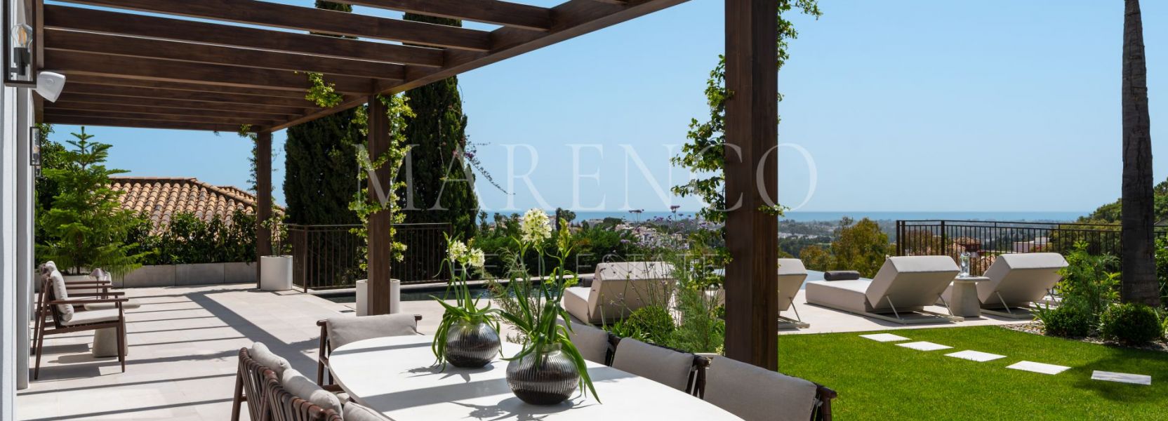 Villa  in El Herrojo, Benahavis