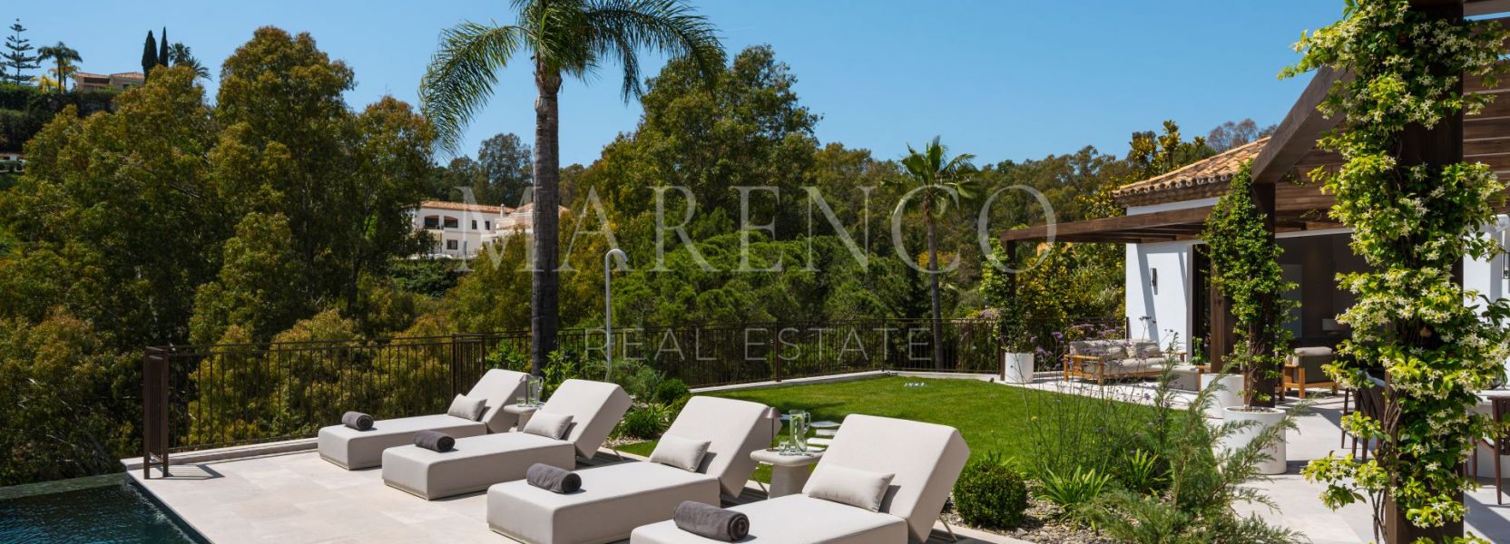 Villa  in El Herrojo, Benahavis