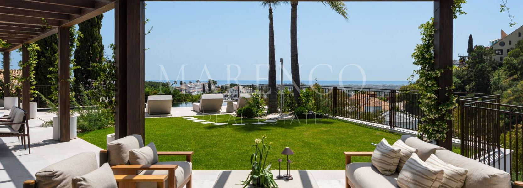 Villa  in El Herrojo, Benahavis